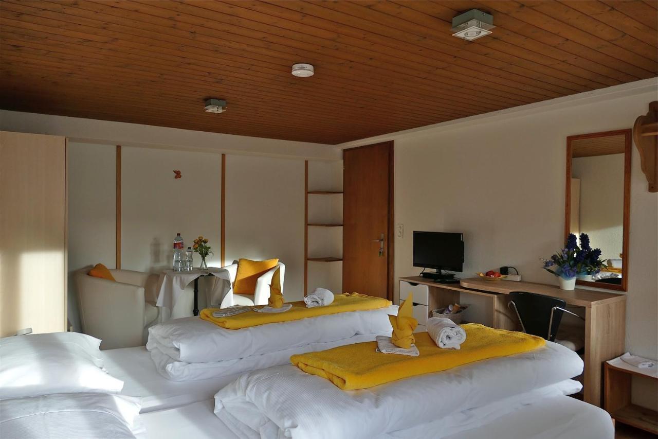 Freihof Embrach Bed & Breakfast Ngoại thất bức ảnh