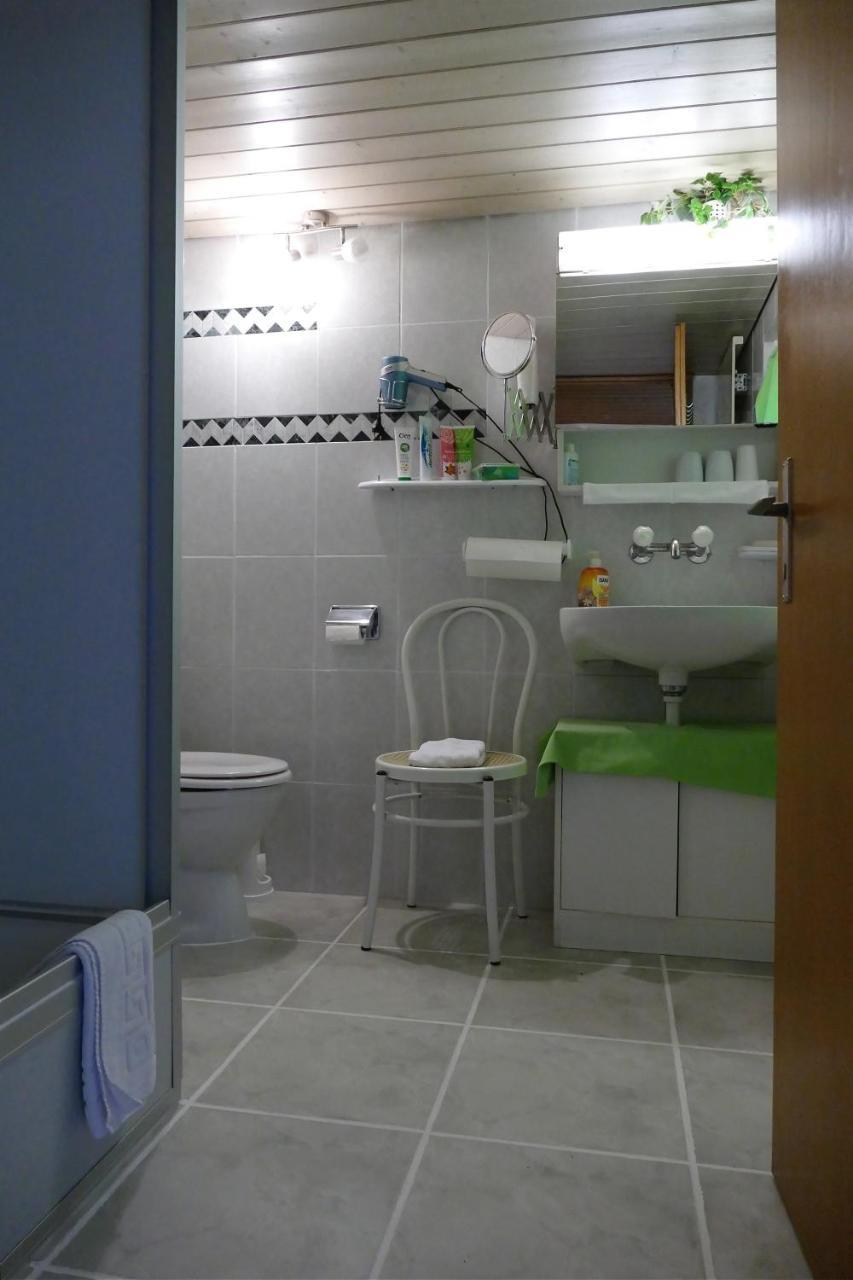 Freihof Embrach Bed & Breakfast Ngoại thất bức ảnh